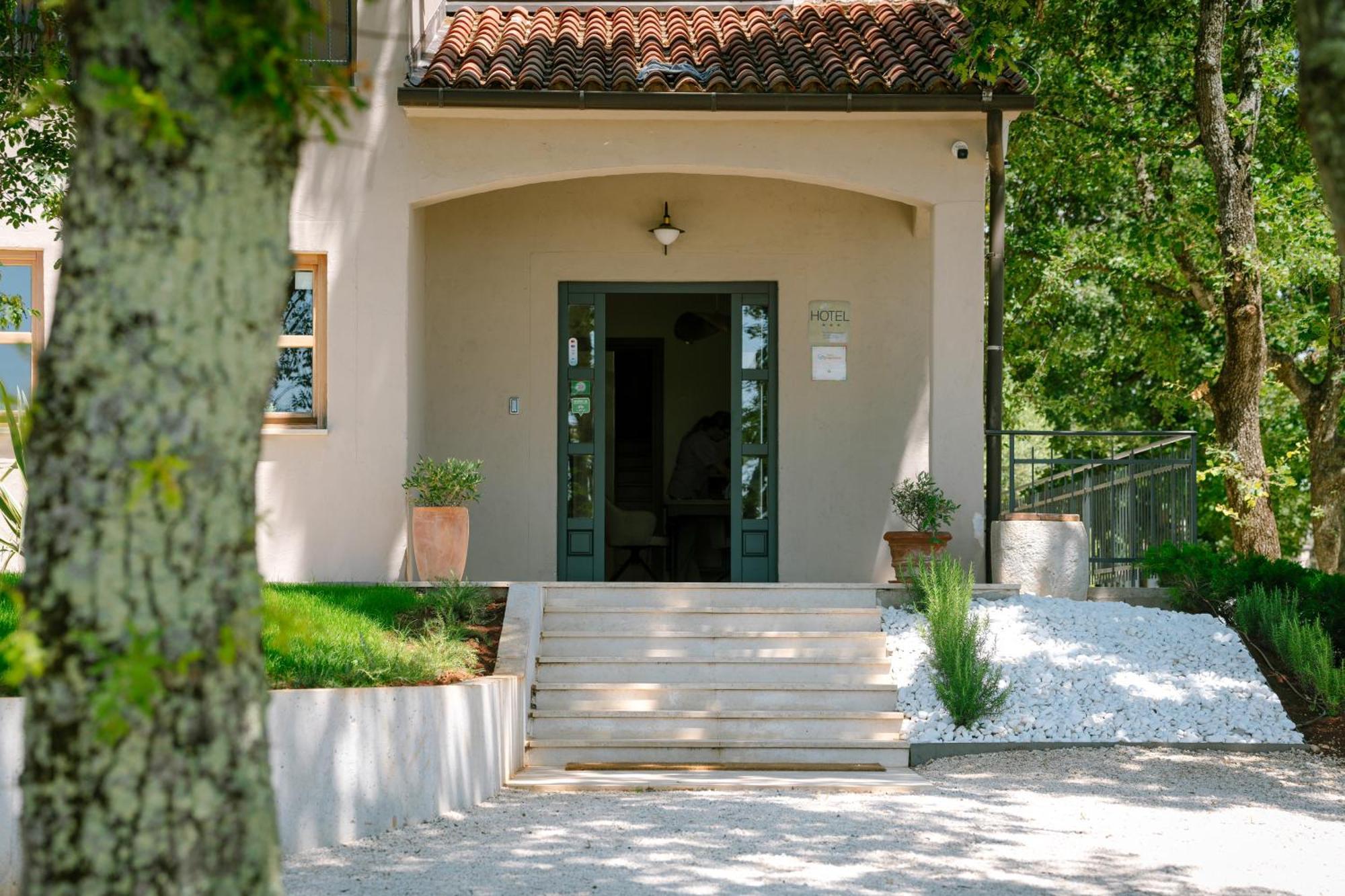 Boutique Paradiso Hotel 3*